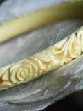 薔薇のバングル アイボリー