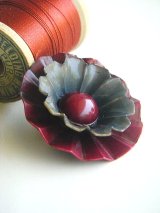 ２枚重ねのフラワー　セルロイド