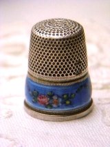 薔薇のシンブル　ブルーエナメル