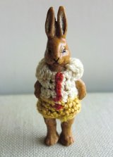 オールビスクのうさぎ  HERTWIG  ベア   　ヘルトヴィヒ            