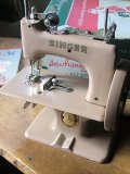 SINGER シンガー　トイミシン
