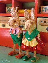 グリーンパンツのうさぎ　ドイツ　WAGNER社