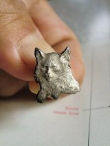 ヴィクトリアンキャット シルバーボタン