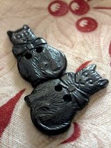 ブラックキャット　黒猫のボタン　ベークライト