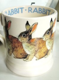 ウサギのマグカップ　エマ・ブリッジウォーター　英国