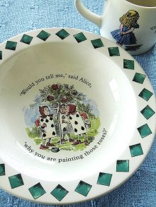 他の写真1: スペードの庭師たち　不思議の国のアリス　ＰＯＯＬＥ　ＰＯＴＴＥＲＹ　ボウル　英国　