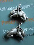 HAPPY PRICE！アクセサリーパーツ　いじわるウサギのチャーム　ジャンピングラビット　