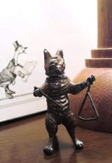 頭が揺れるトライアングルねこ 　オーストリア　ミニチュアブロンズ