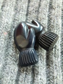 他の写真2: 寒い日に かわいいミトン　手袋のボタン