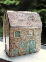 ブリキ缶　納屋　小さな家シリーズ　カントリーハウス　英国　　　　
