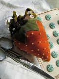 大粒イチゴ　ピンクッション　　