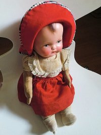 赤い帽子の女の子　アンティーク　クロスドール　コンポジションヘッド　