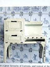 白いキッチンレンジ　ドールハウス　ファニチャー　メタル製 　