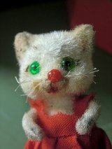 スカートはいた白ねこさん　ドイツ　 ワグナー社　