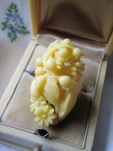 セルロイドのリング　すずらん・デージー
