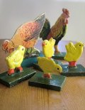 ひよことニワトリ　ドイツの古い木工動物　　　