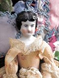 ドイツのアンティーク　チャイナヘッドドール　人形の家　１８ｃｍ　ドレス　