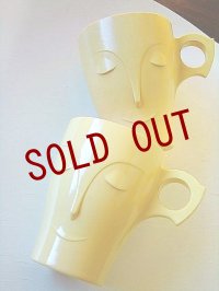 HAPPY PRICE！　ペア２個セット　チョコレートマグ　　キャドバリー　ボーン ヴィータ　