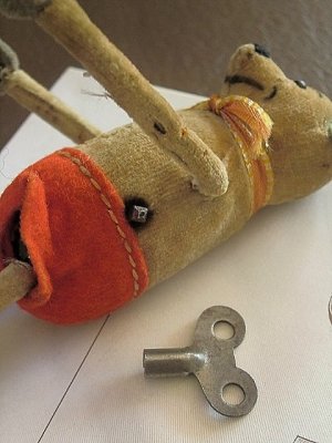 画像7: でんぐり返しをするネズミ君　ねじ巻きトイ　ぜんまい　ドイツ　シュコー 