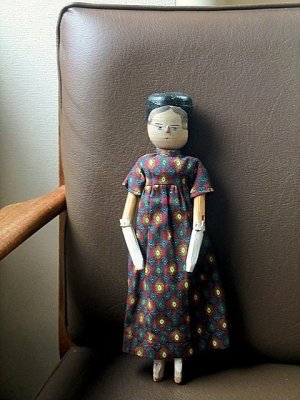 画像1: アンティーク　ウッドドール　ペグドール　３０ｃｍ　人形の家　
