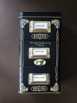 ソーイングボックス　３段重ねの缶　シンガー　ミシン　