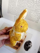 ジャパンラビット　ハニーゴールド　レトロなうさぎのぬいぐるみ