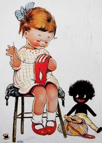アトウェルのポストカード　女の子とゴ―リ―人形　英国