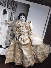 チャイナショルダードール　ヴィクトリアン　チャイナヘッドドール　オリジナルドレス