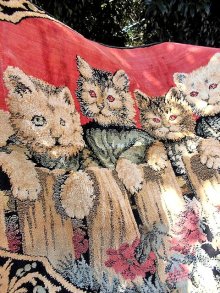 他の写真2: 仔猫たちのタペストリー　ヴィクトリアンキャット　ウォールハンギング　