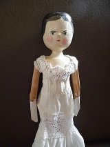 白いドレスのペグドール　ヴィクトリアン　２９，５ｃｍ　　