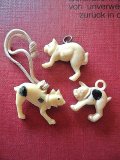 猫チャーム３種セット　アイボリー　セルロイド　Ｂ
