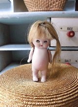 ウィッグをつけたオールビスク　眠り目　アンティークドール　ロングヘア　　　
