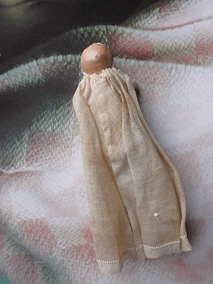画像2: 洗礼服のミニチュアベビー　アンティークドール　オールビスク　
