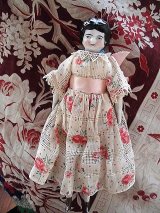 春のお出かけ　チャイナショルダードール　ドールハウス　アンティーク　チャイナヘッド
