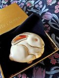 エスティ ローダー　白うさぎのコンパクト　オリジナルポーチ・ボックス　