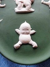 ローズオニールのキューピー　ジャスパーウェア　飾り皿　アンティーク　　