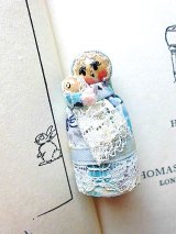 ベビーを抱っこミニチュアドール　イギリス　ハンドメイド　アンフラー