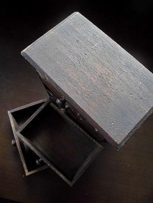 他の写真1: ドール用チェスト　引き出しタンス　木製家具　アンティーク　