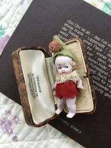 ミニチュアドール　HERTWIG　オールビスク    ６cm アンティーク