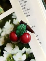 チェリー    さくらんぼ　ベークライトボタン    チェリーレッド  フレッシュフルーツ