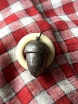 どんぐりのラトル         アンティークの がらがら         ベビーラトル       シルバープレート　