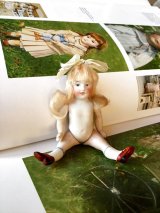 ブロンドヘアの少女　ビスクドール　ジャーマンアンティーク　１１、５ｃｍ