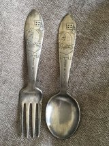  赤ずきんちゃんのスプーン & フォーク     ハンガーとガウンのセット