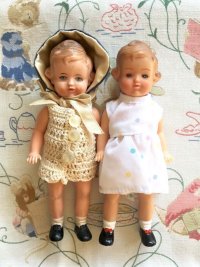 ドイツのプラスティックドール　Lissi doll リジードール ２体 ブルーアイと巻き毛の女の子