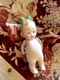 緑のリボンの女の子ドール　ドイツ生まれのオールビスク 人形遊び ドールハウス ジャーマンアンティーク　ヘルトヴィヒ