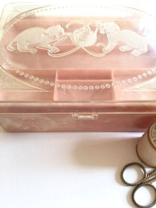 他の写真1: ネコの模様のソーイングボックス　ベビーピンク　裁縫箱　