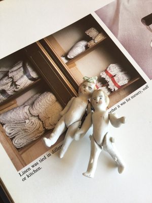 画像1: オールビスク　ミニチュアドール     ２体セット　人形遊び　アンティーク　ドールハウス　　　　　　
