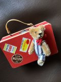 旅好きなクマ     ★  ミニチュアベアとスーツケース    SCHUCO   シュコー