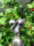ティーベル　りすのナトキン　SQUIRREL NUTKIN　ピーターラビット　卓上ベル 英国