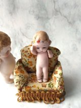 花冠の女の子　HERTWIG　オールビスクドール　５，５ｃｍ　　　　